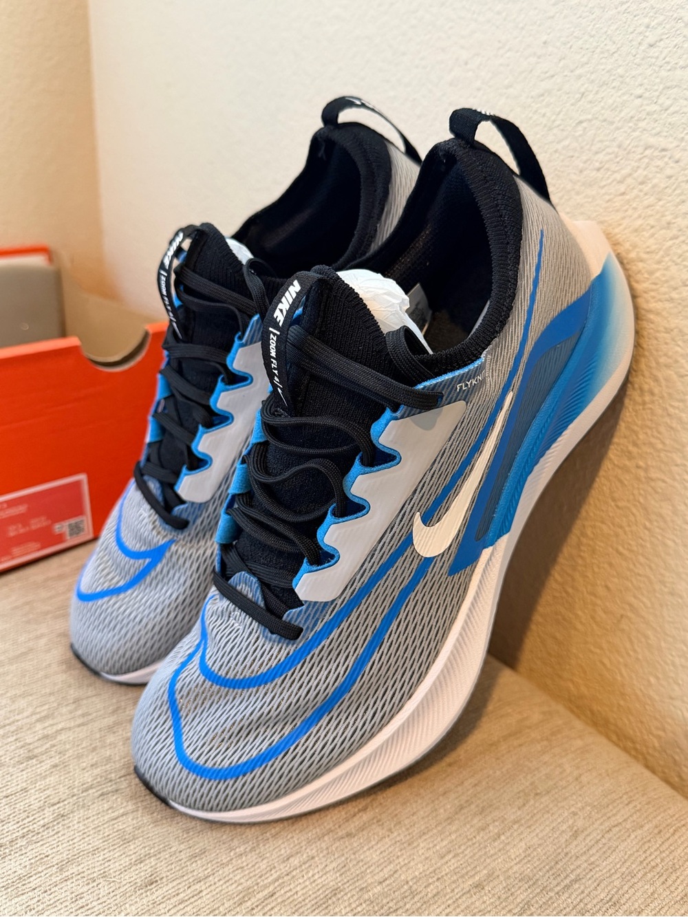 Nike Men’s Nike Zoom Fly 4 Wolf Athletic Running Shoes